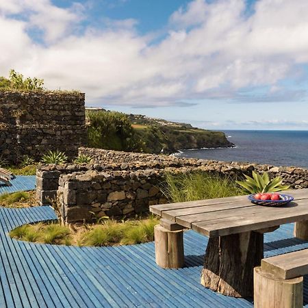 The Blue House Azores Capelas Eksteriør billede